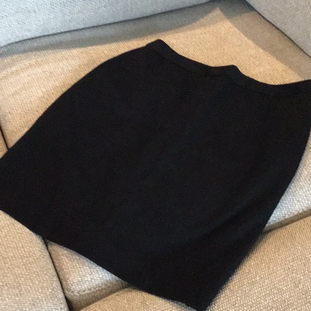TEENFLO gray/black stripe pattern skirt, size 10